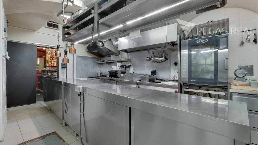 Reštaurácia LIQUID FACTORY na najlepšom mieste centra Bratislavy