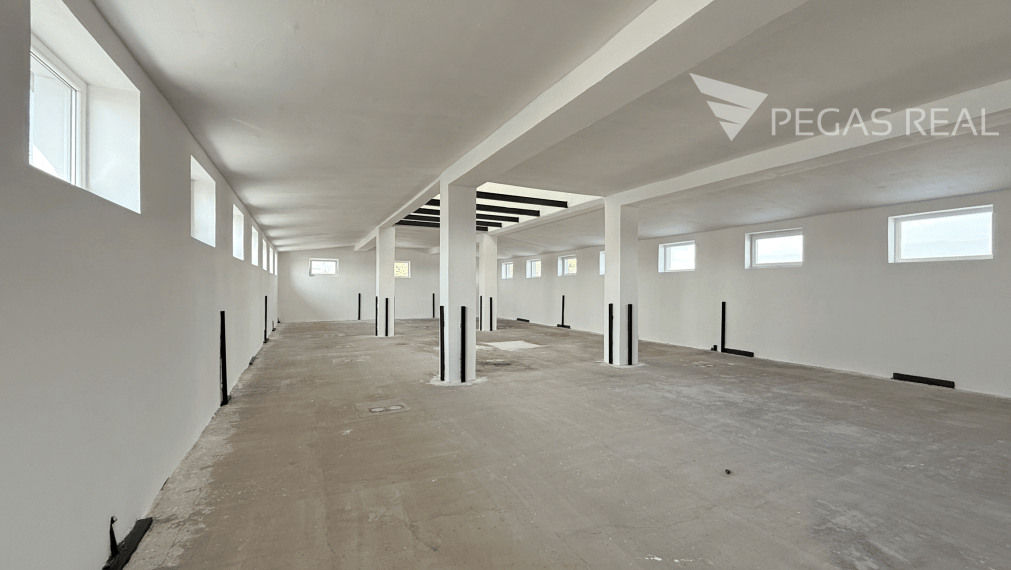 Výrobné haly, skład,  Malinovo 4 x 200m2