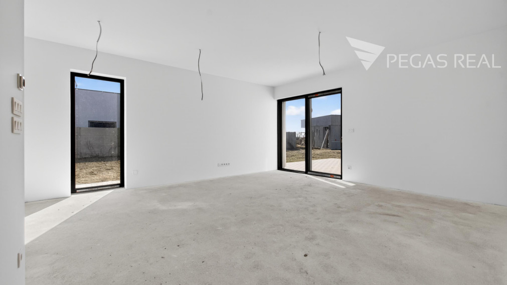 REZERVOVANÉ 4-izbový moderný bungalov Tomášove