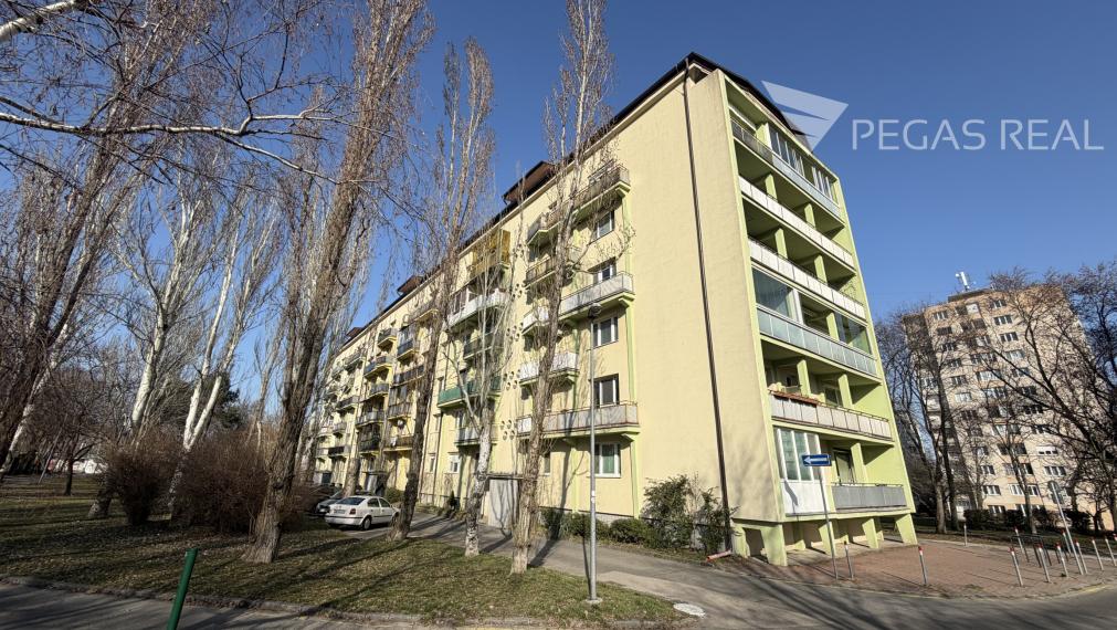 PREDANÉ 2,5-izbový byt v top lokalite Nového Mesta