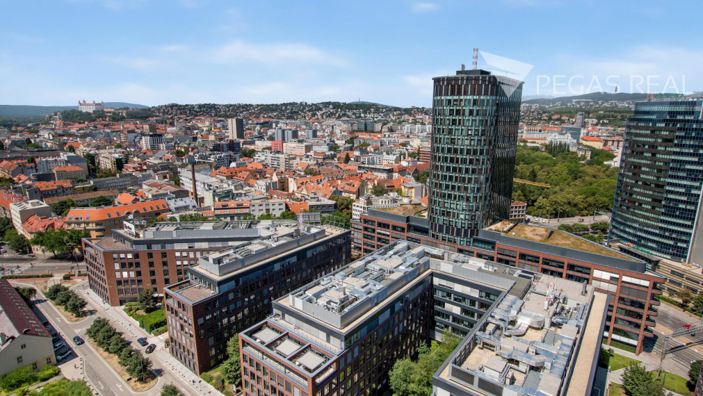 REZERVOVANÉ: SKY PARK | DIZAJNOVÝ 2-IZBOVÝ BYT NA 23. POSCHODÍ S VÝHĽADOM NA HRAD