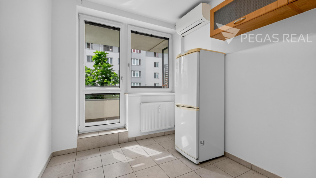 2-izbový byt s balkónom v pokojnej lokalite na Píniovej ulici