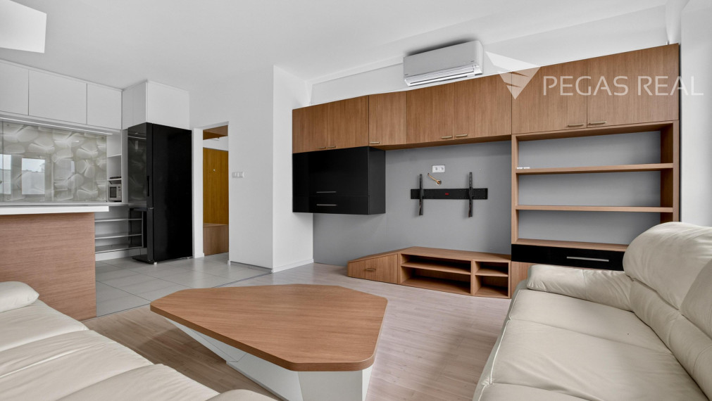 SUPER CENA - 2-izbový byt s balkónom a 2× klimatizáciou v obľúbenej lokalite Ružinova