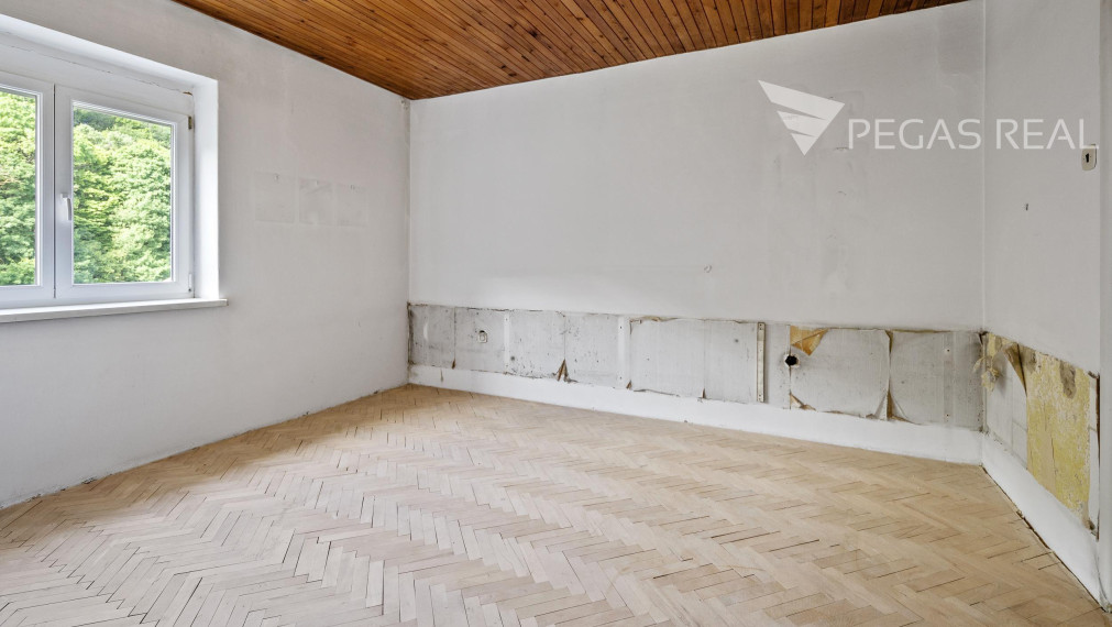 Byt s výnimočným potenciálom na luxusný 2-izbový byt v tichej časti Starého Mesta na Lovinského